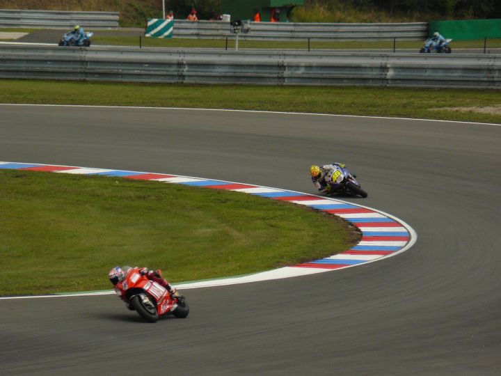 Casey Stoner+ Valentino Rossi.jpg